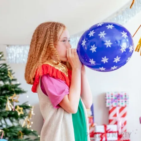 balony renifery i platki sniegu mix partydeco 12 6 szt