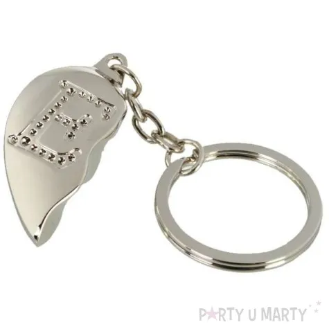 brelok polowka serca literka e ootb