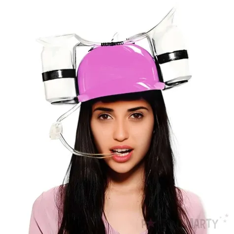 czapka kask piwny z puszkiem rozowy propa ganda