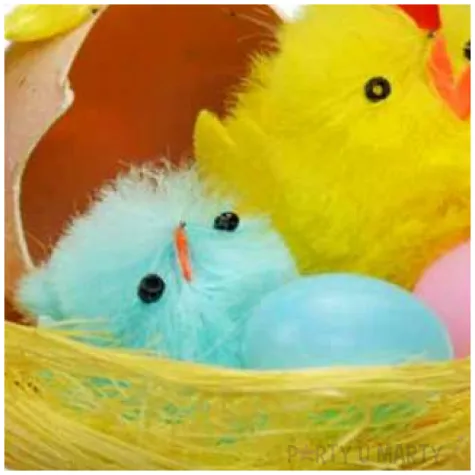 dekoracja kurczaki w zoltym gniazdku arpex