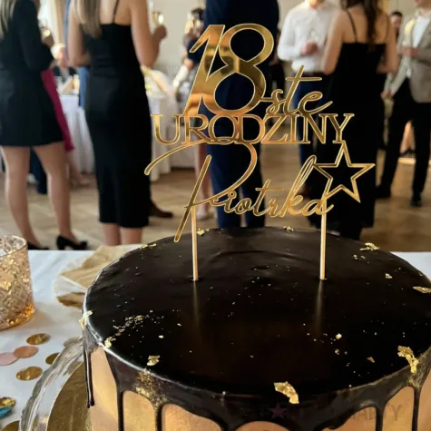 dekoracja na 18 30 40 50 60 70 80 90 urodziny topper na tort personalizacja imie zloty