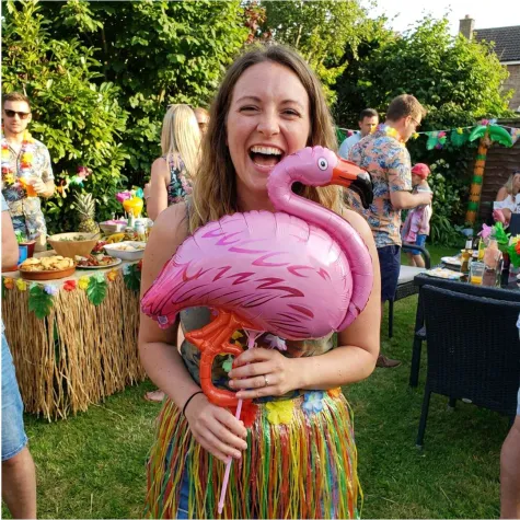 dekoracja na hawajskie party balon foliowy flaming rozowy