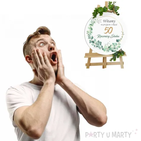 dekoracja sali na 50 rocznice slubu zlote gody drewniana tablica powitalna eukaliptus beauty