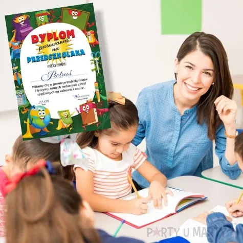 dyplom pasowania na przedszkolaka wesoly piornik a5 5 szt