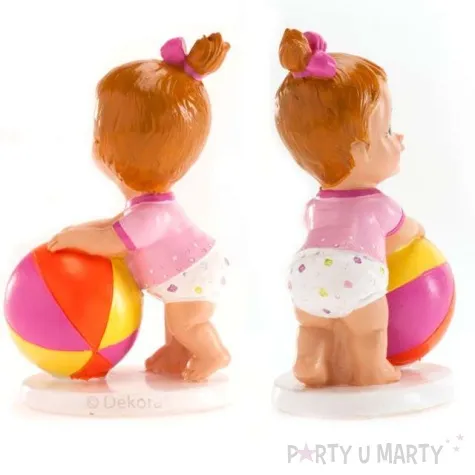 figurka na tort dziewczynka z pilka dekora 10x7 cm