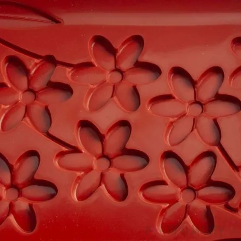 foremka silikonowa wytlaczane kwiatki czerwona dekora 28 x 21 5 cm