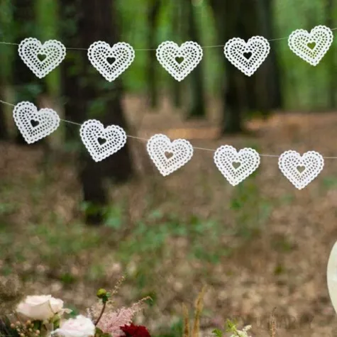 girlanda serca biala partydeco 1 8 m