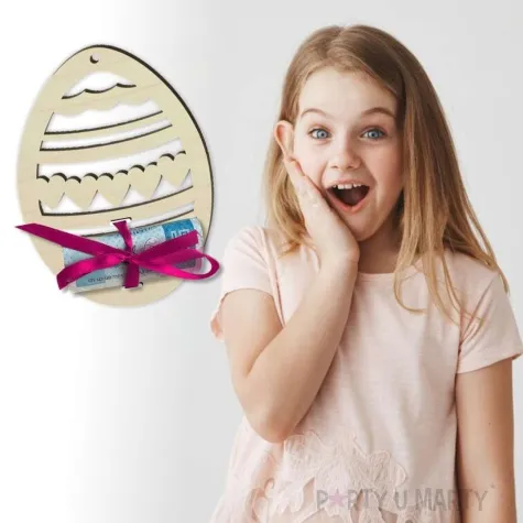 karnet zawieszka pisanka z serduszkiem drewniana 110x80 mm