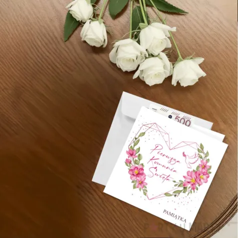 kartka okolicznosciowa rozowe serce prezent pamiatka na komunie swieta 15x15 cm