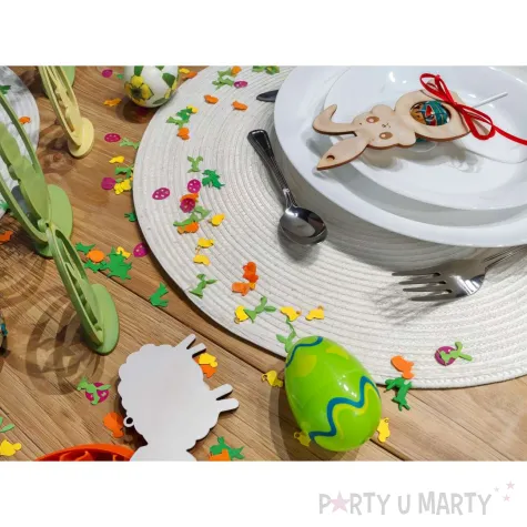 konfetti papierowe wielkanoc pomaranczowe baranki dekoracja stolu