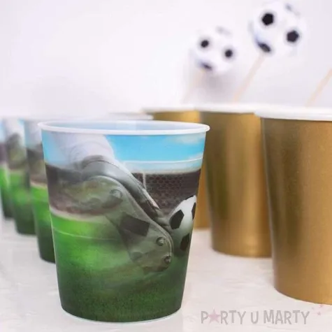 kubeczki papierowe pilka nozna 3d folat 250 ml 4 szt