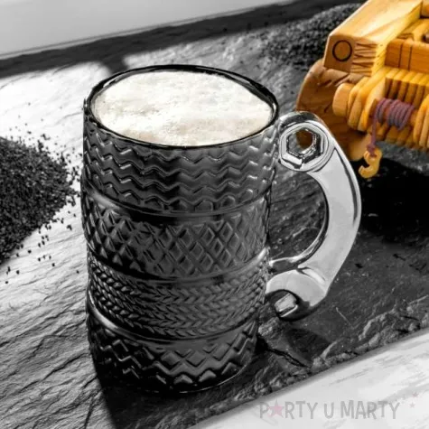 kubek opony z kluczem gadgetmaster 450 ml