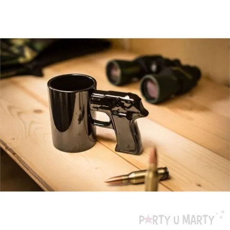 kubek pistolet czarny 500 ml gm