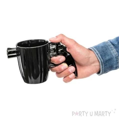 kubek rewolwer pistolet czarny gadgetmaster 360 ml