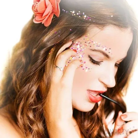 make up party brokat konfetti fioletowy smiffys 2 g