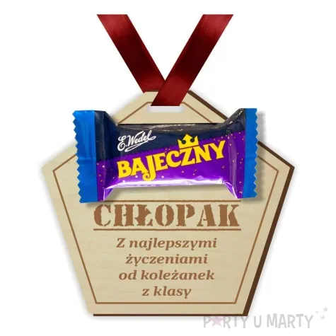 medal bajeczny chlopak pieciokat drewniany 75 mm