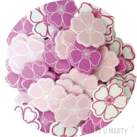 naklejki piankowe kwiaty z akcentem rozowy titanum 70 szt
