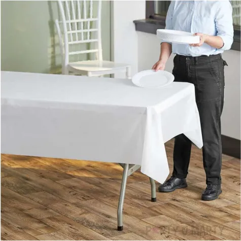 obrus foliowy classic bialy partypal 274x137 cm