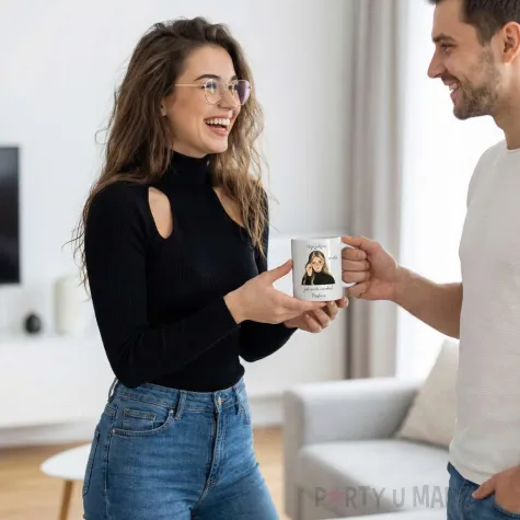 prezent na dzien kobiet 8 marca kubek personalizowany z imieniem wybierz wzor 330 ml
