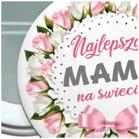 przypinka odznaka na dzien matki nadruk najlepsza mama na swiecie