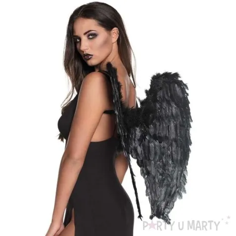 skrzydla aniol ciemnosci czarne boland 65 x 65 cm