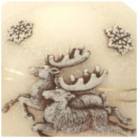 swieca renifery ciagnace sanie ecru bartek candles 100 mm