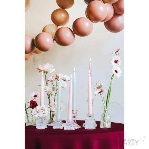 swiece stozkowe classic pastel rozowy jasny partydeco 24 cm 10 szt