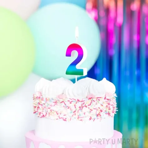 swieczka na tort cyfra 2 blyszczaca teczowy partypal 5 cm
