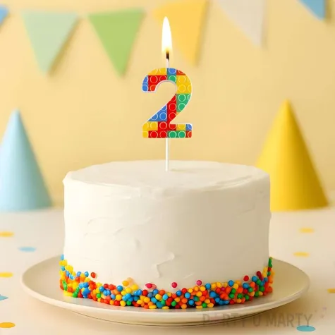 swieczka urodzinowa na tort cyfra 2 klocki dekoracja na urodziny 10 5 cm