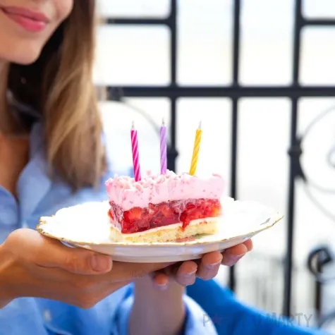 swieczki na tort magic mix niegasnace partypal 12 szt