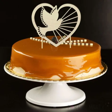 topper drewniany serce i golebica 15 x 19 cm