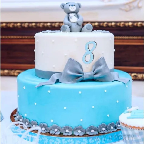 topper z pleksy bok tortu cyfra 8 niebieski pastel 4 8 x 8 3 cm