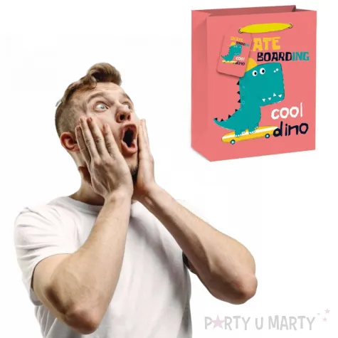 torebka prezentowa wesoly dinozaur czerwona 23 x 18 cm