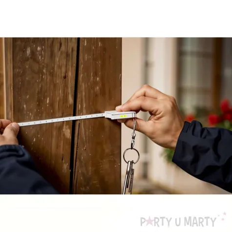 xx brelok z miarka i poziomica zycie znaczyna sie na emeryturze emeryt na plazy