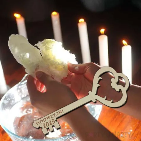 xx klucz do lania wosku andrzejki 2025