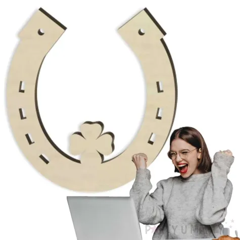 zawieszka drewniana podkowa z koniczynka 10 szt