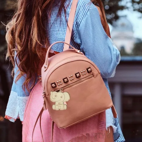 zawieszka drewniana slonik na szczescie grawerowana