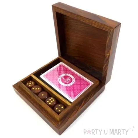 zestaw karty i kosci do gry w pudelku kemis