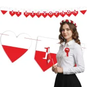 dekoracja na swieto 11 listopada baner flagi z sercem bialo czerwony 2 3 m