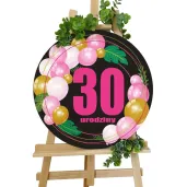dekoracja sali na urodziny tablica powitalna liczba 30 baloniki czarno rozowa