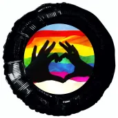 xx balon rece na tle flagi lgbt