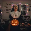 czarny krzyz na szyje do ksiedza lub zakonnicy na halloween dodatek dla ksiedza