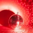 dekoracja kula dyskotekowa disco teczowy boland 20 cm