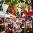 dekoracja na 11 listopada swieto niepodleglosci girlanda baner flagi polska bialo czerwony 3 6 m