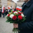 dekoracja na swieto niepodleglosci pik ozdobny polska flaga narodowa apel 3 maja 11 listopada