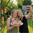 dekoracje do muffinek babeczek na hawajskie party pikery hello aloha mix 6 szt
