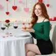 dekoracje na babeczki walentynkowe pikery na muffinki czerwone serca art 6 szt