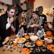 dekoracje na halloween andrzejki pajaki czarne partydeco 10 szt