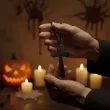 dodatek do stroju na halloween naszyjnik krzyz na tasiemce czarny wampir ksiadz zakonnica