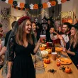 dodatek do stroju na halloween opaska do wlosow czarny welon i roze los muertos smierc wampirzyca